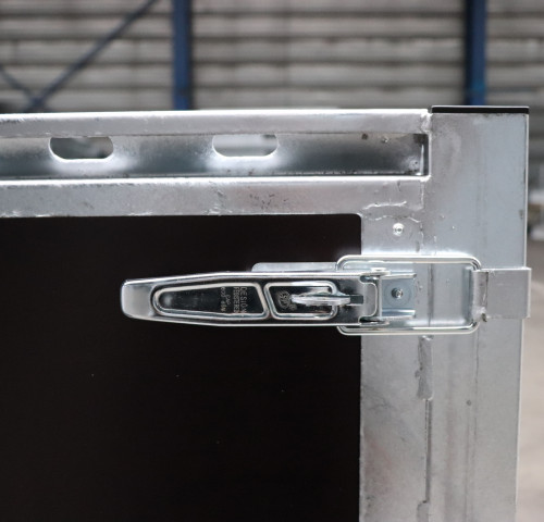 Buddy Sluiting Achterbord 2